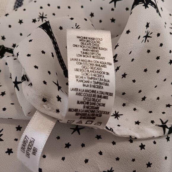 Karl Lagerfeld Paris Blouse Sz M Eiffel Tower Stars Print Button Front - Picture 15 of 15